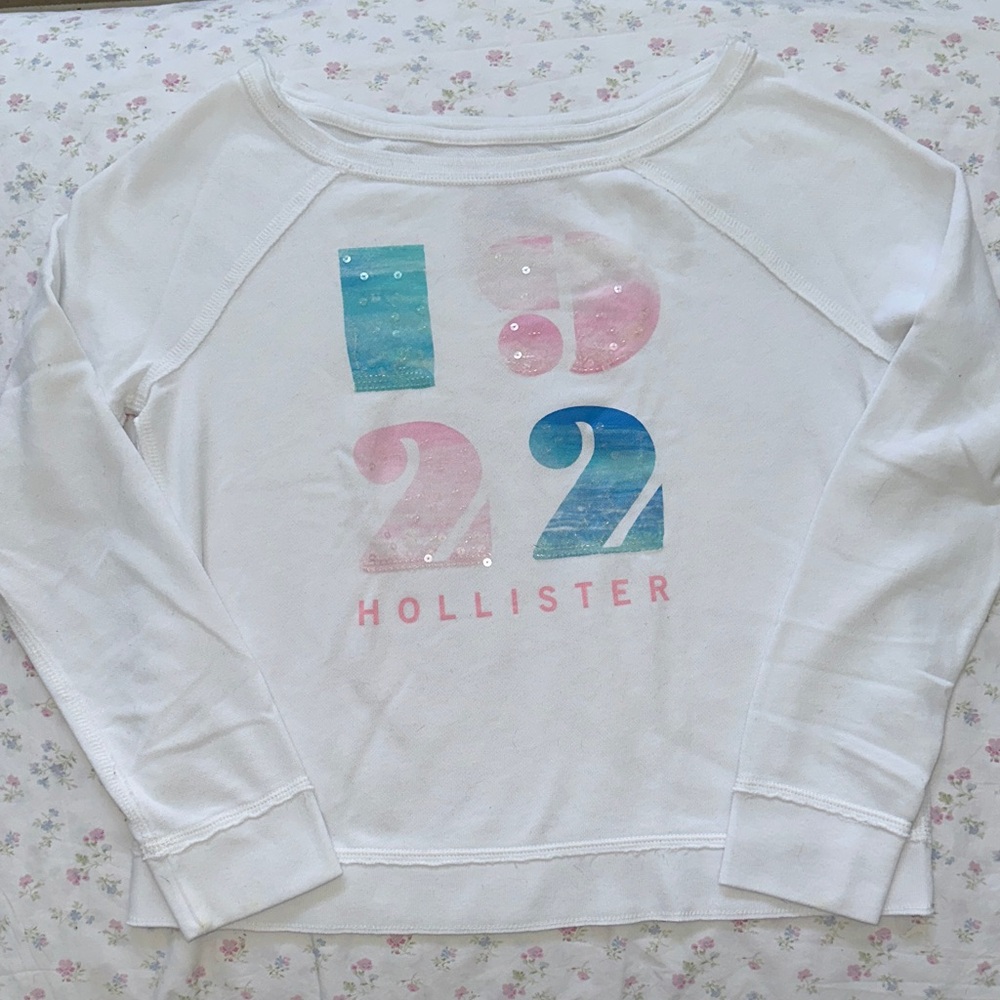 Hollister Women’s White Sweatshirt with Pink and Blue Sequin-Embellished Design